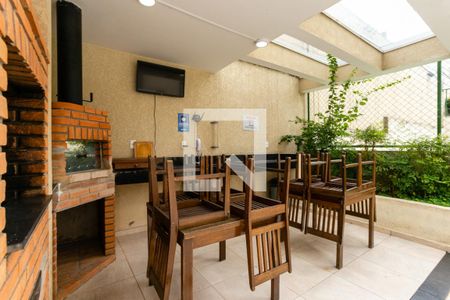 Apartamento à venda com 116m², 2 quartos e 2 vagas Apartamento à venda com 116m², 2 quartos e 2 vagasÁrea comum - Churrasqueira