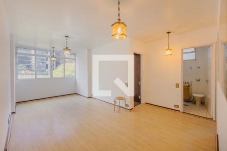 Apartamento à venda com 72m², 2 quartos e 1 vagaSala