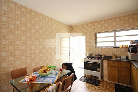 Casa à venda com 294m², 3 quartos e 3 vagasCozinha