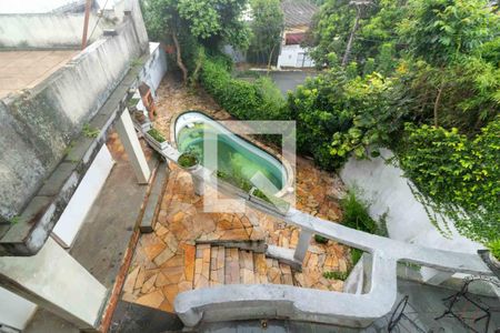 Casa à venda com 354m², 4 quartos e 2 vagas Casa à venda com 354m², 4 quartos e 2 vagasVaranda da Suíte