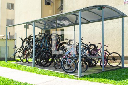 Apartamento à venda com 43m², 2 quartos e 1 vaga Apartamento à venda com 43m², 2 quartos e 1 vagaÁrea comum - Bicicletário