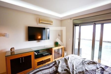 Apartamento à venda com 227m², 4 quartos e 6 vagas Apartamento à venda com 227m², 4 quartos e 6 vagasSuíte 3