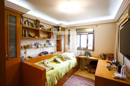 Apartamento à venda com 227m², 4 quartos e 6 vagas Apartamento à venda com 227m², 4 quartos e 6 vagasSuíte 4