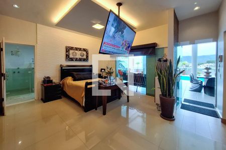 Casa de condomínio à venda com 530m², 5 quartos e 5 vagas Casa de condomínio à venda com 530m², 5 quartos e 5 vagasÁrea comum
