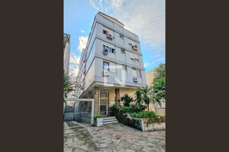 Apartamento à venda com 80m², 3 quartos e 1 vaga Apartamento à venda com 80m², 3 quartos e 1 vagaFachada