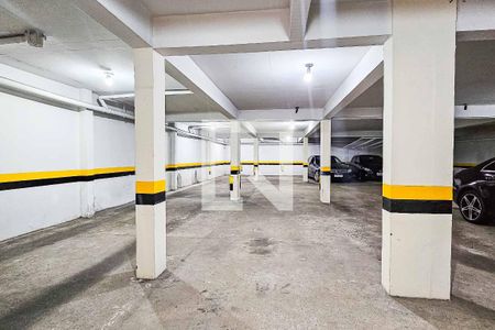 Apartamento à venda com 80m², 3 quartos e 1 vaga Apartamento à venda com 80m², 3 quartos e 1 vagaGaragem