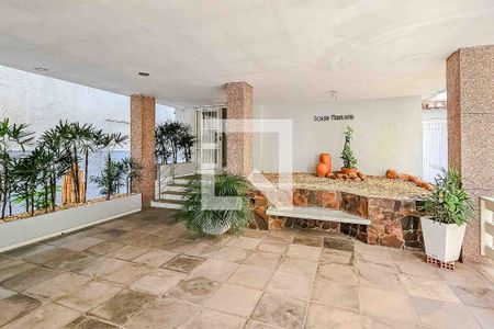 Apartamento à venda com 80m², 3 quartos e 1 vaga Apartamento à venda com 80m², 3 quartos e 1 vagaÁrea Comum