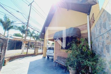 Casa à venda com 153m², 5 quartos e 2 vagasFachad