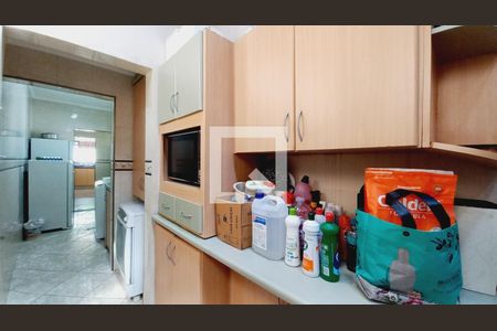 Casa à venda com 153m², 5 quartos e 2 vagasCorredor 