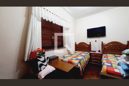 Casa à venda com 153m², 5 quartos e 2 vagasQuarto 2 