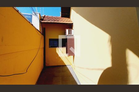 Casa à venda com 153m², 5 quartos e 2 vagasCorredor 