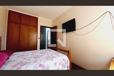 Casa à venda com 153m², 5 quartos e 2 vagasQuarto 3 - Suíte