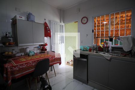 Casa à venda com 130m², 3 quartos e 3 vagasCozinha