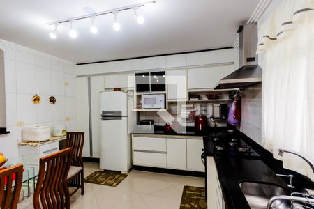 Casa à venda com 297m², 2 quartos e 1 vaga Casa à venda com 297m², 2 quartos e 1 vagaCozinha