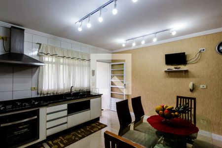 Casa à venda com 297m², 2 quartos e 1 vaga Casa à venda com 297m², 2 quartos e 1 vagaCozinha