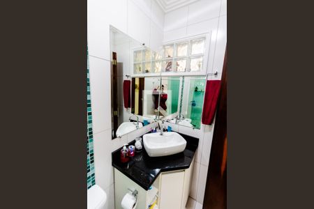 Casa à venda com 297m², 2 quartos e 1 vaga Casa à venda com 297m², 2 quartos e 1 vagaBanheiro