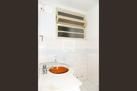 Apartamento à venda com 73m², 2 quartos e sem vaga Apartamento à venda com 73m², 2 quartos e sem vagaBanheiro
