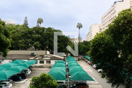 Apartamento à venda com 73m², 2 quartos e sem vaga Apartamento à venda com 73m², 2 quartos e sem vagaVista