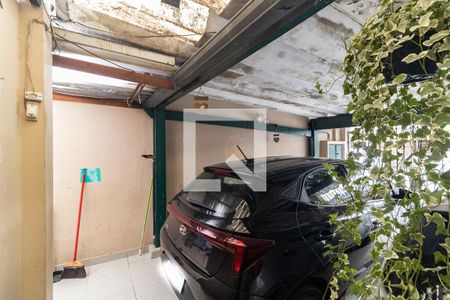 Casa à venda com 130m², 2 quartos e 2 vagas Casa à venda com 130m², 2 quartos e 2 vagasGaragem