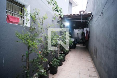 Casa à venda com 150m², 3 quartos e 2 vagas Casa à venda com 150m², 3 quartos e 2 vagasÁrea de serviço