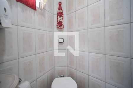 Casa à venda com 150m², 3 quartos e 2 vagas Casa à venda com 150m², 3 quartos e 2 vagasBanheiro 1