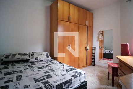 Casa à venda com 150m², 3 quartos e 2 vagas Casa à venda com 150m², 3 quartos e 2 vagasQuarto 1