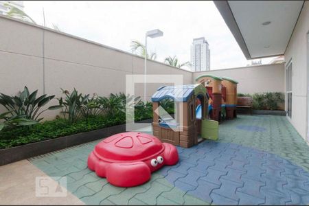 Apartamento à venda com 130m², 3 quartos e 2 vagasÁrea comum - Playground