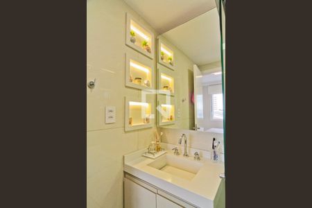 Apartamento à venda com 130m², 3 quartos e 2 vagasBanheiro da Suíte