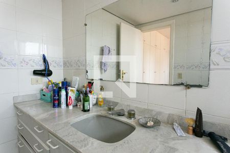 Apartamento à venda com 155m², 3 quartos e 2 vagasBanheiro da Suíte