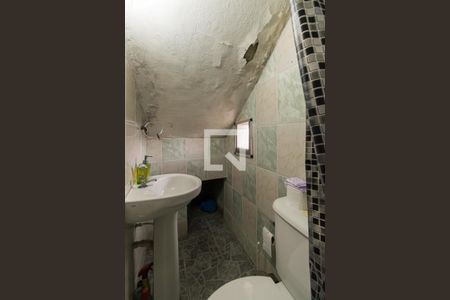 Casa à venda com 135m², 3 quartos e 1 vaga Casa à venda com 135m², 3 quartos e 1 vagaQuarto extra reversível - Banheiro