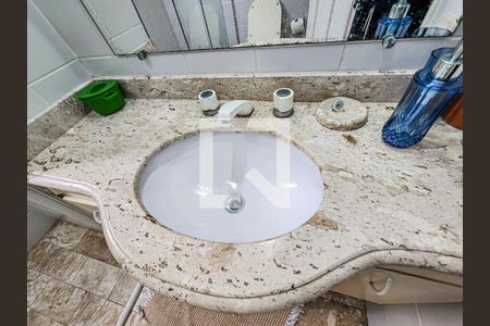 Apartamento para alugar com 113m², 3 quartos e 2 vagas Apartamento para alugar com 113m², 3 quartos e 2 vagasBanheiro 2