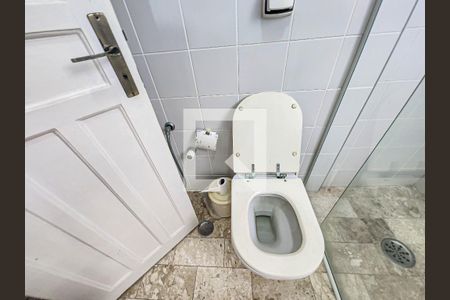 Apartamento para alugar com 113m², 3 quartos e 2 vagas Apartamento para alugar com 113m², 3 quartos e 2 vagasBanheiro 2