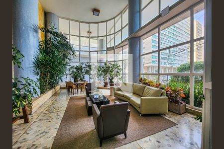 Apartamento para alugar com 113m², 3 quartos e 2 vagas Apartamento para alugar com 113m², 3 quartos e 2 vagasHall de entrada