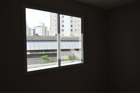 Quarto 1 de apartamento para alugar com 2 quartos, 40m² em Jardim Imperador (zona Leste), São Paulo