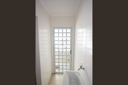 Casa de condomínio à venda com 140m², 3 quartos e 2 vagas Casa de condomínio à venda com 140m², 3 quartos e 2 vagasÁrea de Serviço