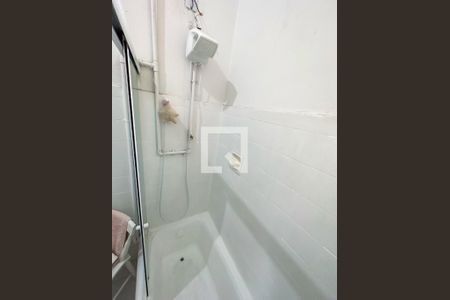 Casa à venda com 650m², 5 quartos e 8 vagasBanheiro 