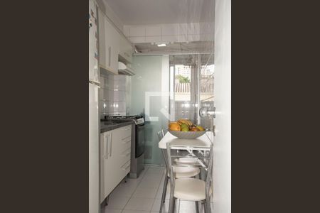 Apartamento à venda com 94m², 3 quartos e 2 vagasCozinha