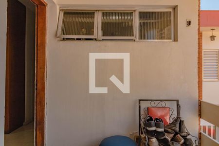 Casa à venda com 300m², 3 quartos e 3 vagas Casa à venda com 300m², 3 quartos e 3 vagasVaranda Quarto 3