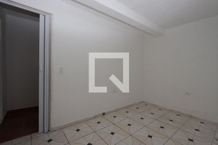 Quarto de casa para alugar com 1 quarto, 80m² em Jardim Marília, São Paulo