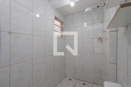 Banheiro de casa para alugar com 1 quarto, 80m² em Jardim Marília, São Paulo