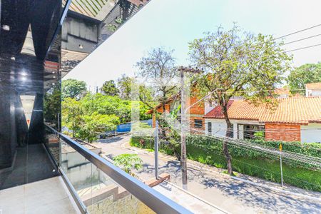 Casa à venda com 343m², 4 quartos e 6 vagas Casa à venda com 343m², 4 quartos e 6 vagasVaranda Suíte 1