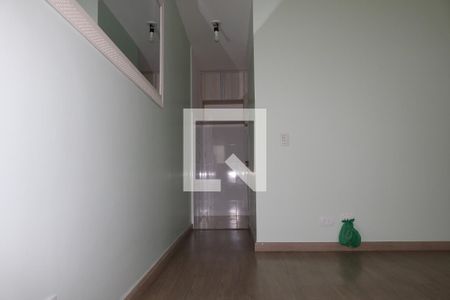 Sala de apartamento para alugar com 2 quartos, 56m² em Vila Mazzei, São Paulo