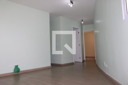 Sala de apartamento para alugar com 2 quartos, 56m² em Vila Mazzei, São Paulo