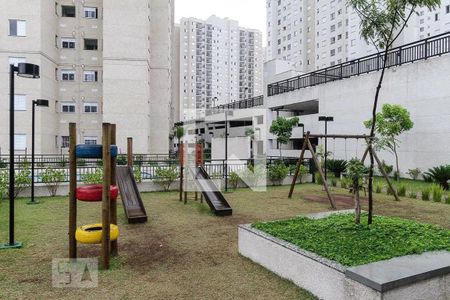 Apartamento à venda com 48m², 2 quartos e 1 vaga Apartamento à venda com 48m², 2 quartos e 1 vagaÁrea comum - Playground