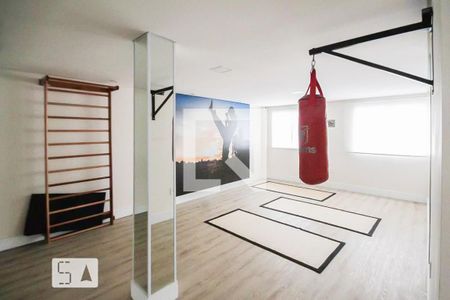 Apartamento à venda com 48m², 2 quartos e 1 vaga Apartamento à venda com 48m², 2 quartos e 1 vagaÁrea comum - Academia