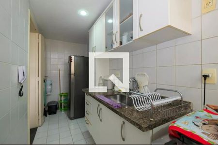 Apartamento à venda com 62m², 2 quartos e 1 vaga Apartamento à venda com 62m², 2 quartos e 1 vagaCozinha