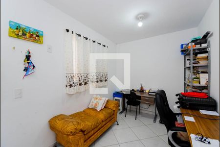 Casa à venda com 280m², 5 quartos e 3 vagas Casa à venda com 280m², 5 quartos e 3 vagasEscritório