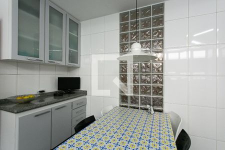 Casa à venda com 330m², 4 quartos e 5 vagasCozinha