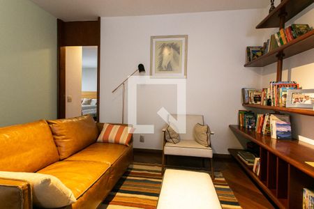 Casa à venda com 330m², 4 quartos e 5 vagasSala de Estar 2