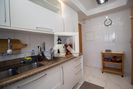 Apartamento à venda com 98m², 3 quartos e 2 vagasCozinha